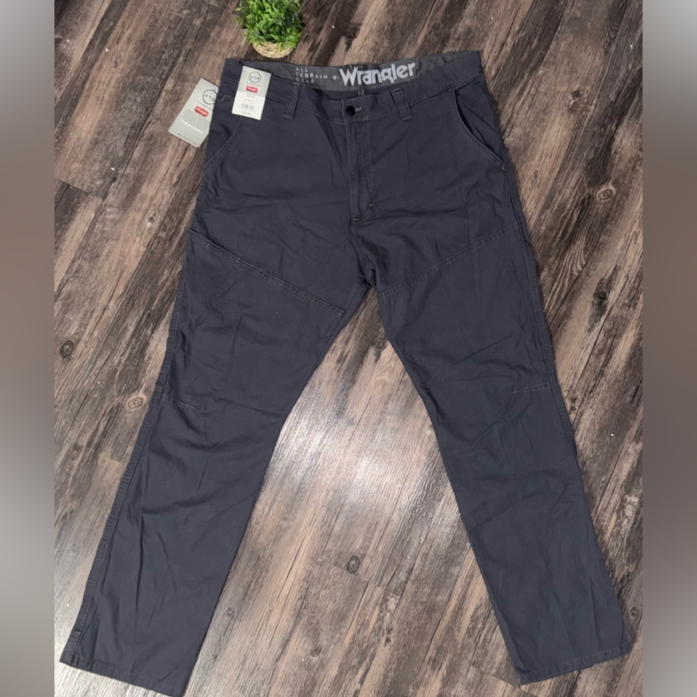 Wrangler Men's Rugged Outdoor Utility Pants